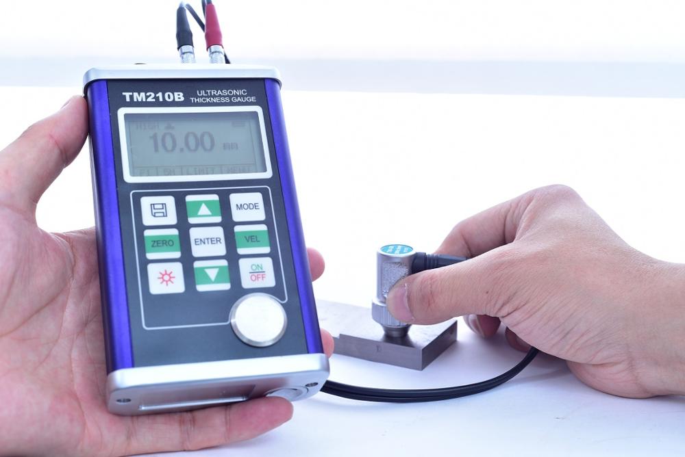 Ultrasonic Thickness Gauge Metal - Jauge d'épaisseur ultrasonique avec sonde de